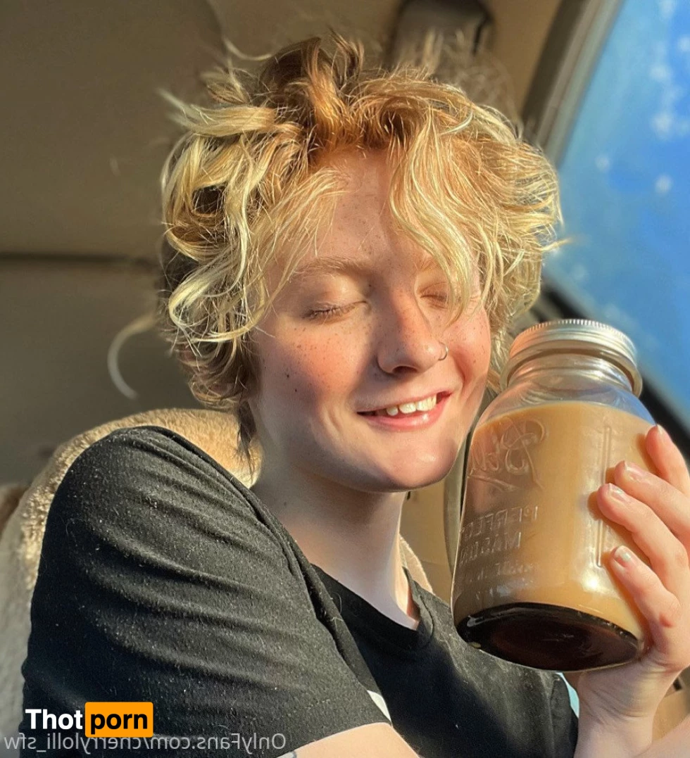 cherrylolli_sfw 5203093