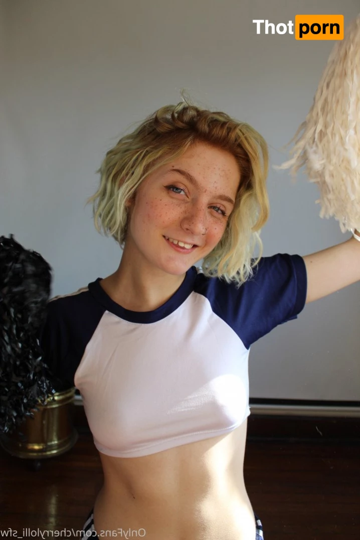 cherrylolli_sfw 5203154