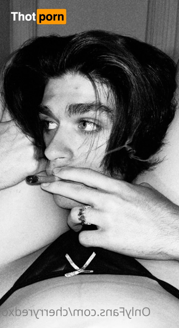 cherryreddxo 5865883