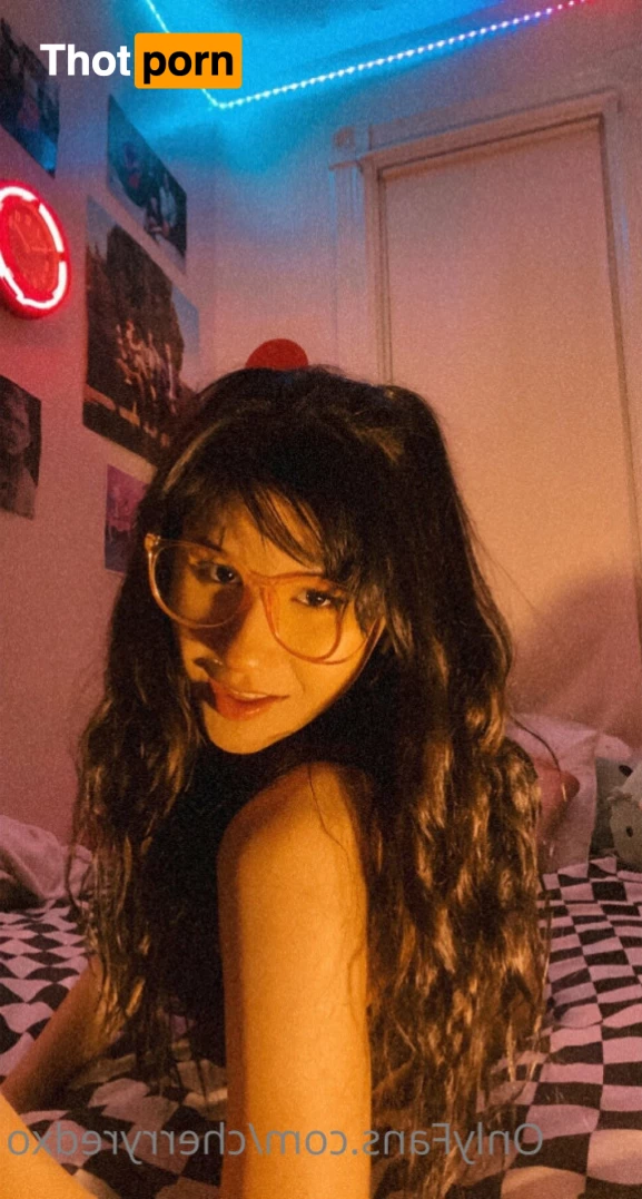 cherryreddxo 5865974