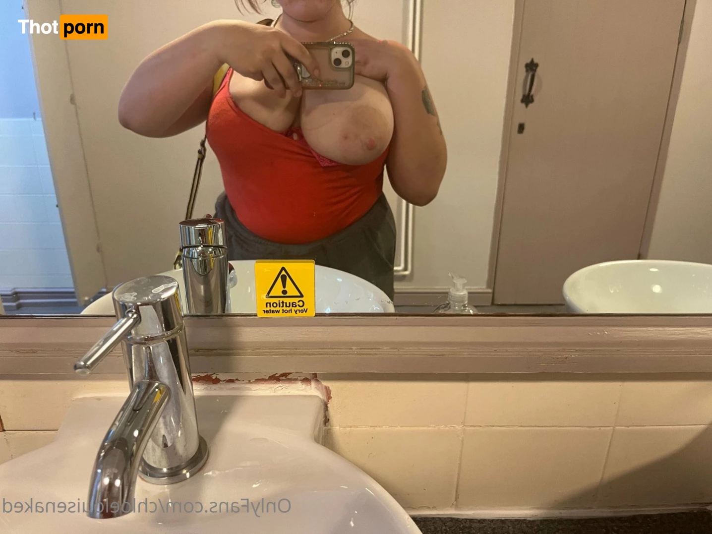 Chloe Louise 5194233