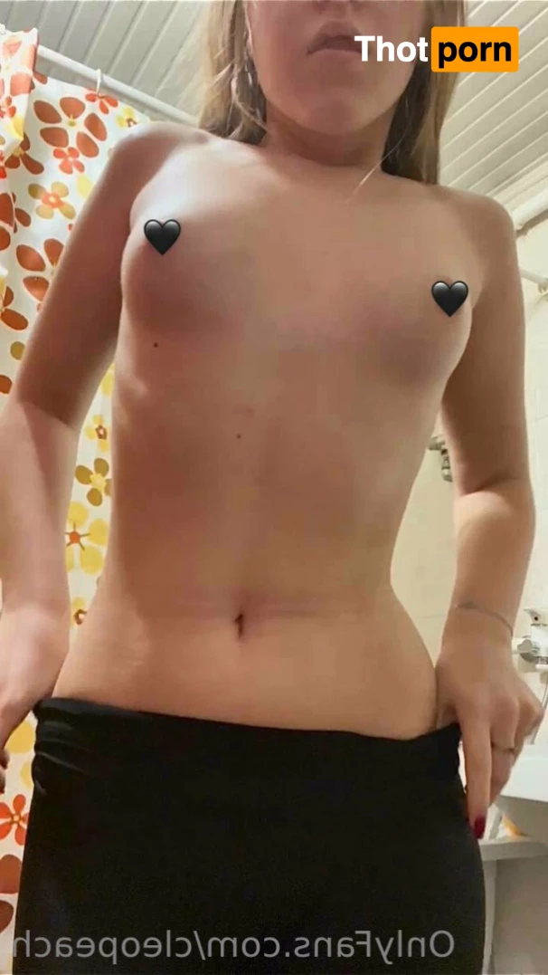 🐱Cleo Peach🐱 9743722