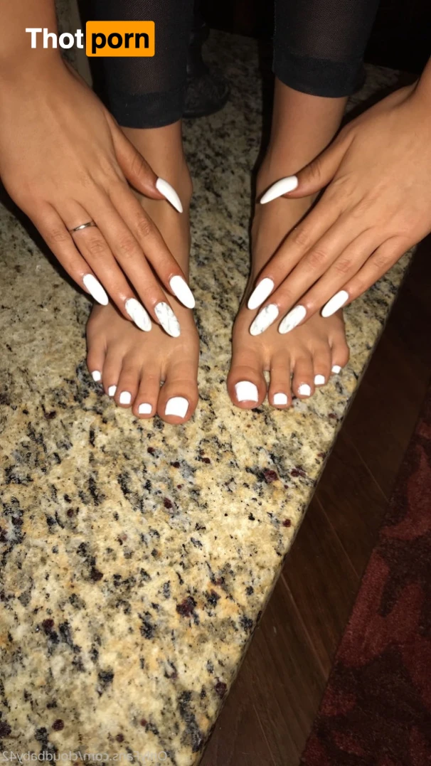 COLLEGE SOPHOMORE 😋 12177922