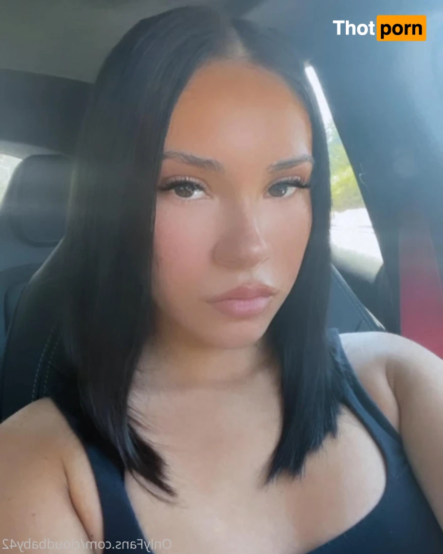 COLLEGE SOPHOMORE 😋 12178236