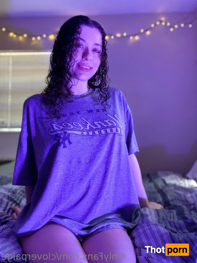 Clover Paige 5225711