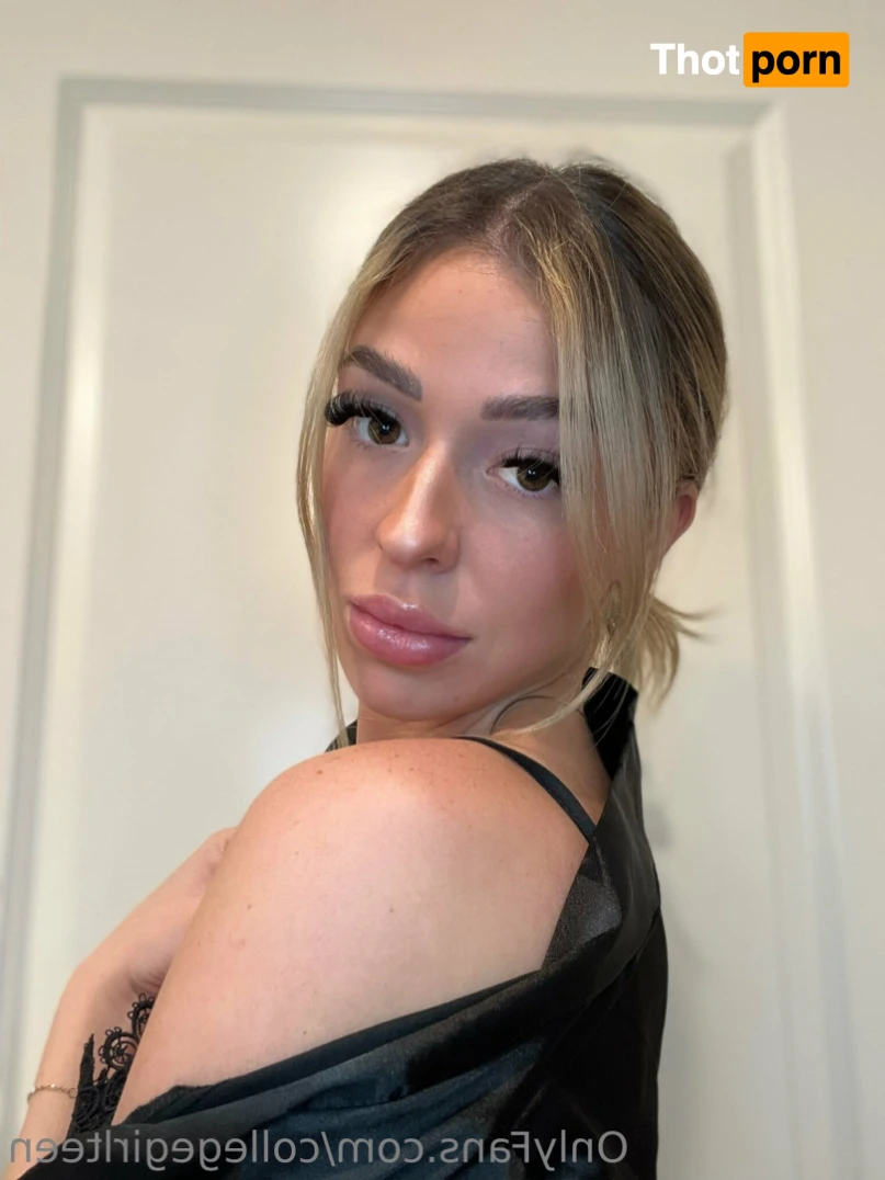 Cheer captain 📣 13484840