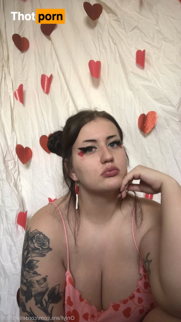 Cordelia Charm 5627915