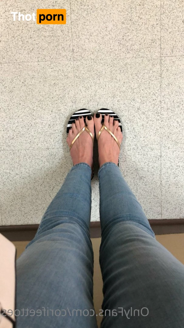 corifeettoes 5183154