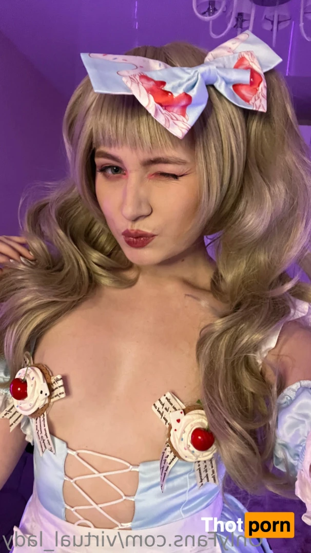 Cosplay Vikki 💎 13474221