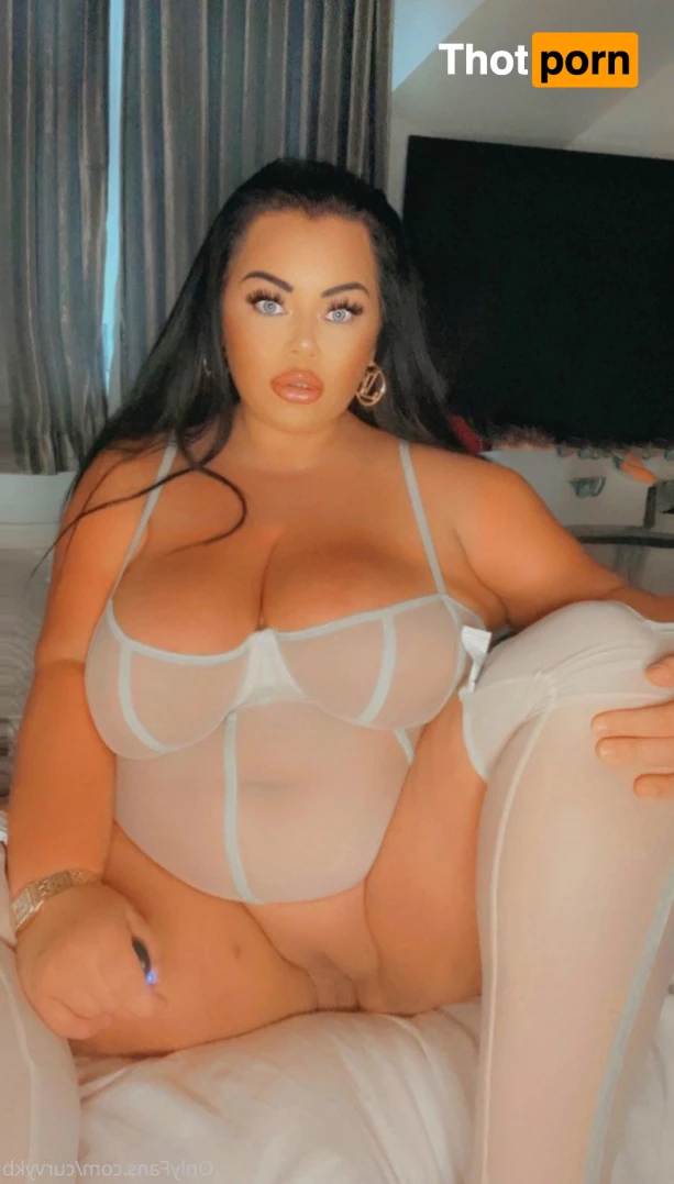 🅺 🅱︎ 🔥🇬🇧 HUGE 38KK TITS 🍉🍉😈💦 5178948