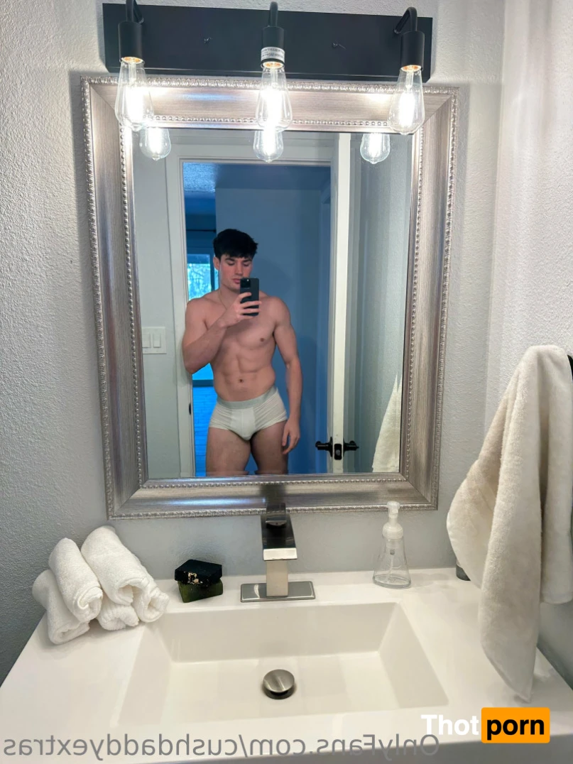 Wyatt Cushman Free 13403434