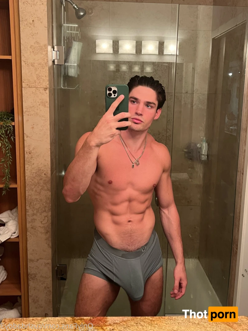 Wyatt Cushman Free 13404041