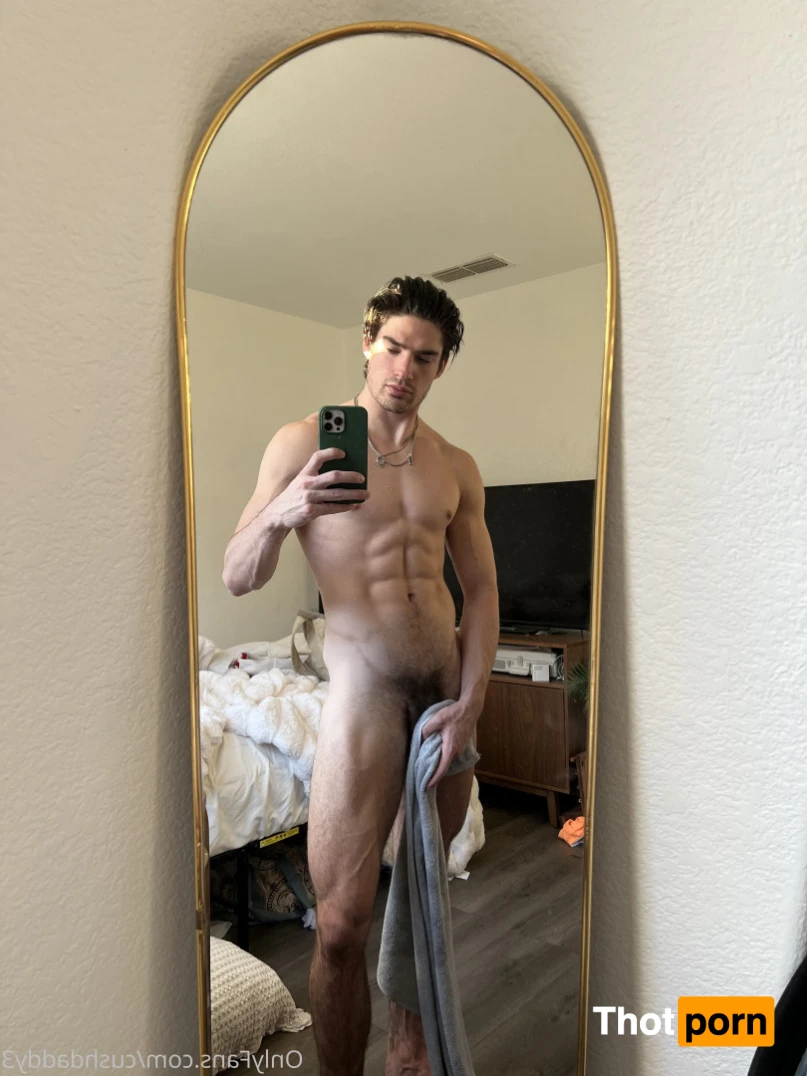 Wyatt Cushman Free 14146259