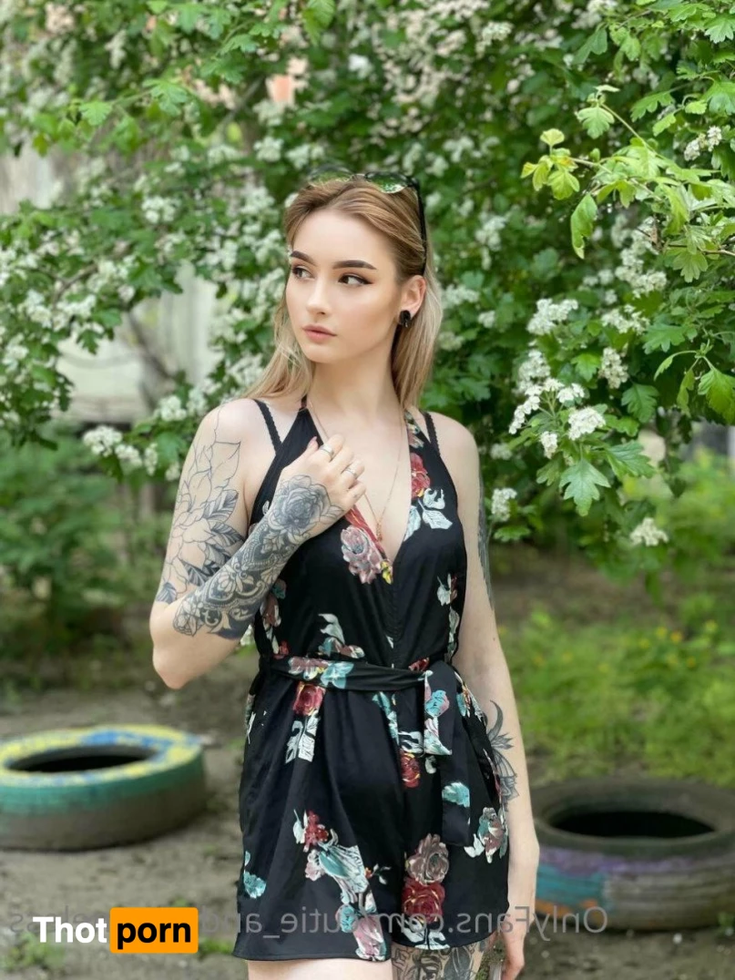 𝐘𝐨𝐮𝐫 𝐒𝐡𝐚𝐦𝐞𝐥𝐞𝐬𝐬 𝐍𝐢𝐤𝐚🍒 5098971