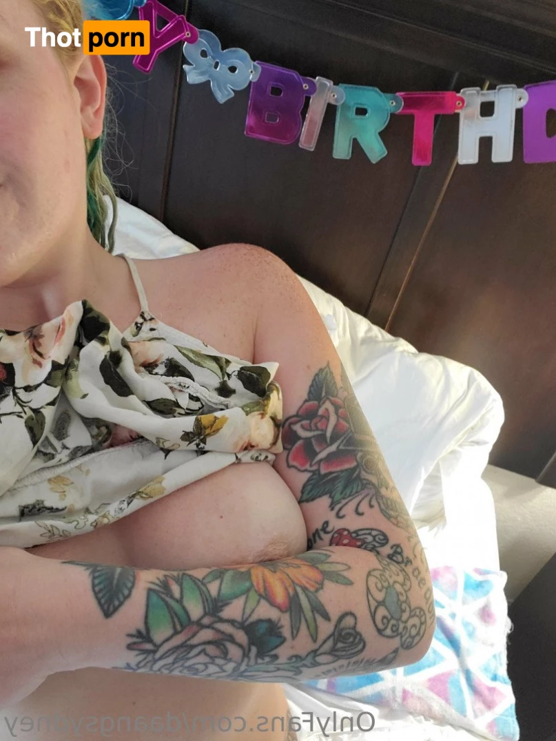 Sydney Ember 5146327