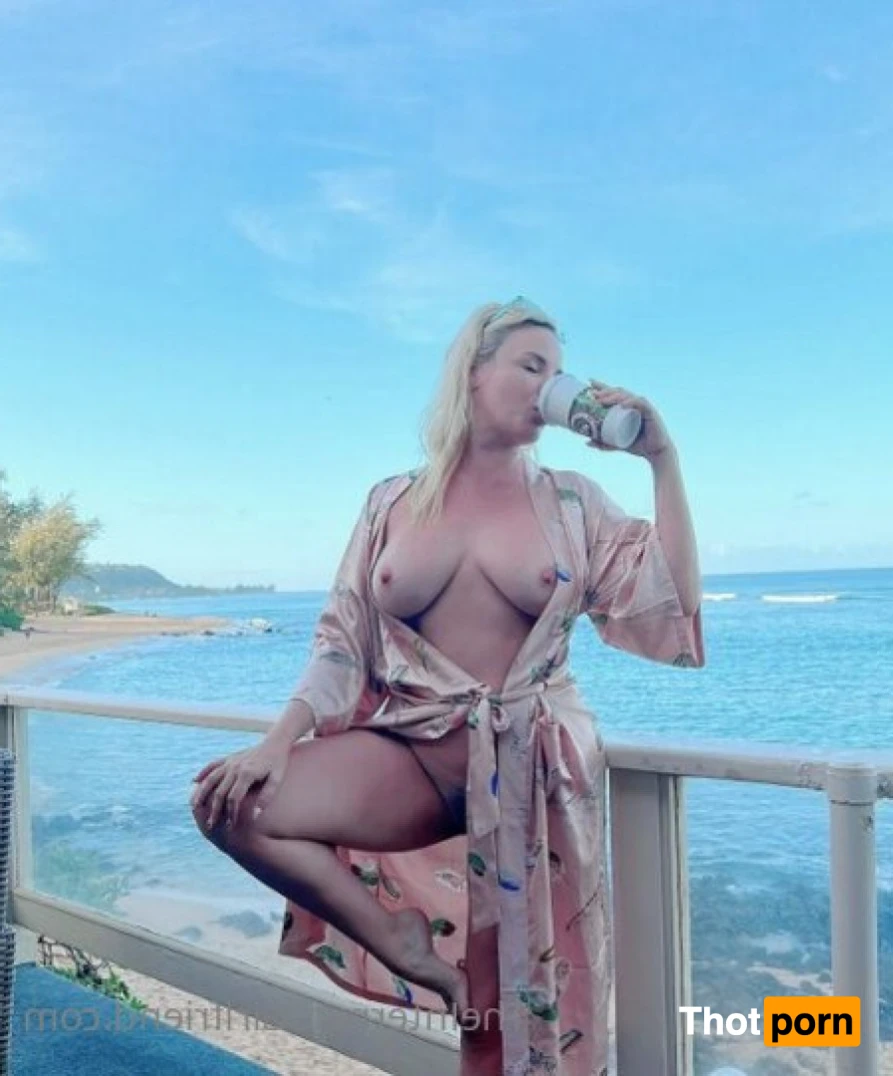 Dana DeArmond 13360268