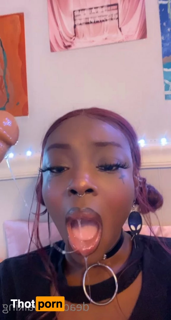 deadnaewalking 5094817