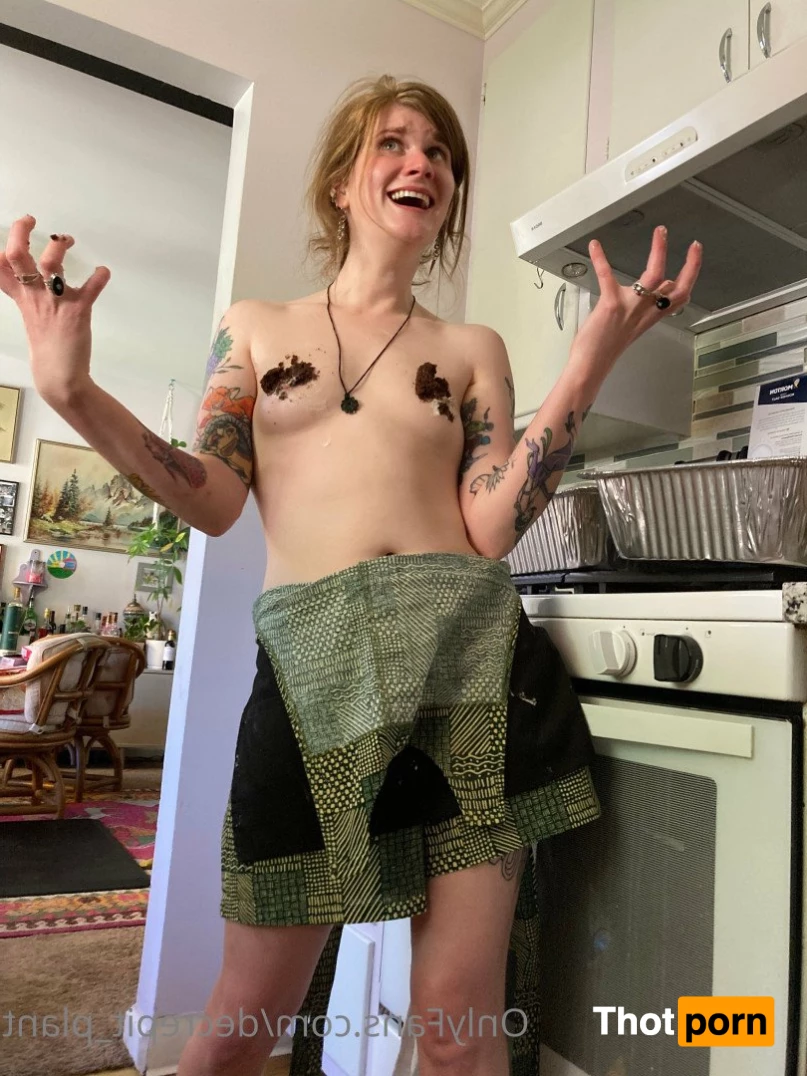 Decrepit_Plant 5191295