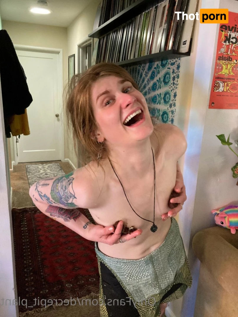 Decrepit_Plant 5191492