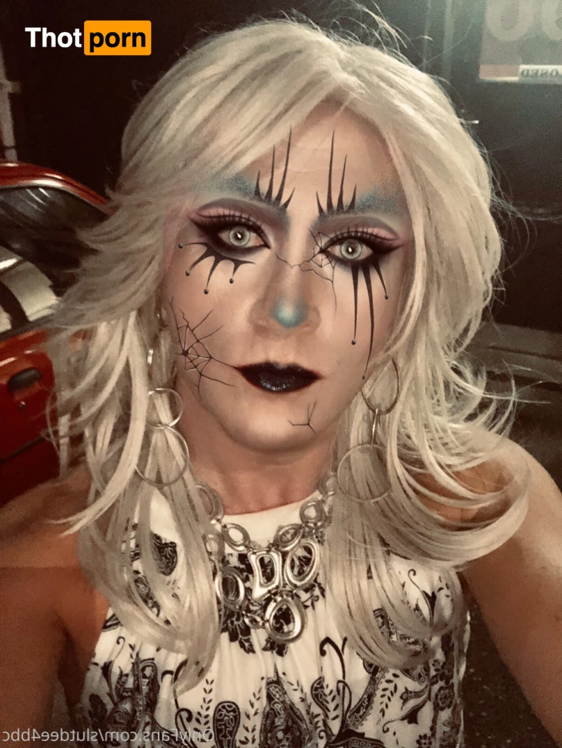 Dee 🇬🇧 9969875