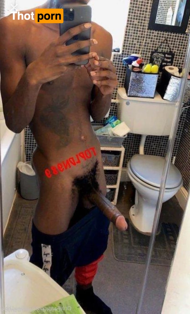 Dee 🇬🇧 9969955