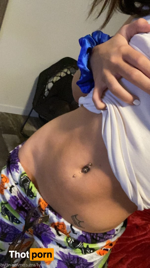 Delilah Dagger 5124871