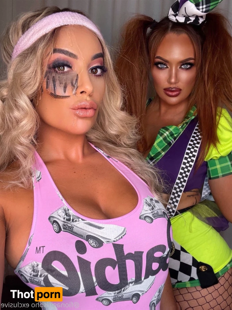 FionaGirlSoho 15411374