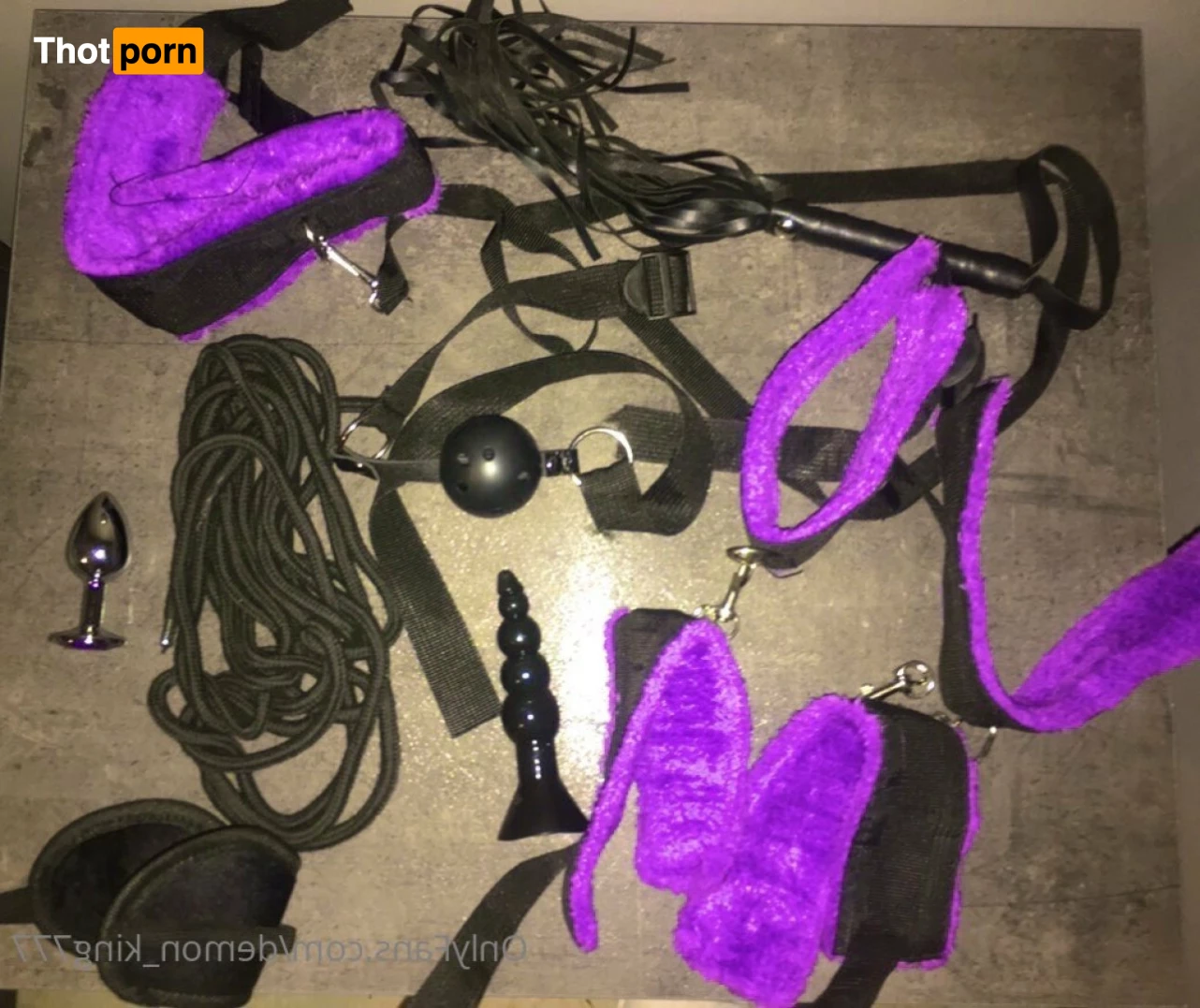 D€m0n_K1ng_OF 5790986