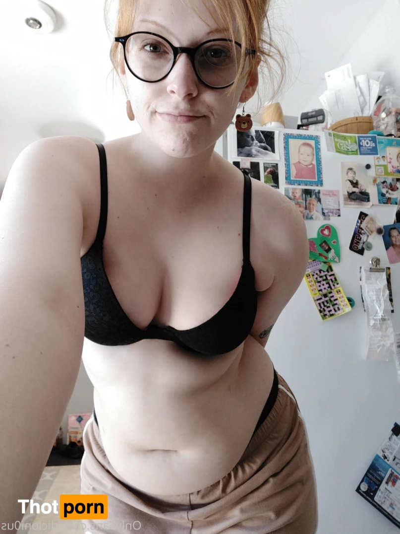 Chloe Autumn 14066836