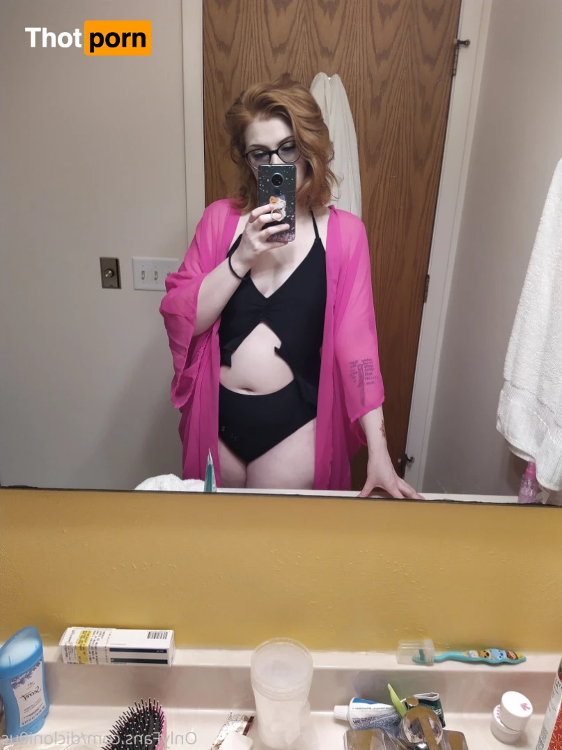 Chloe Autumn 14067349