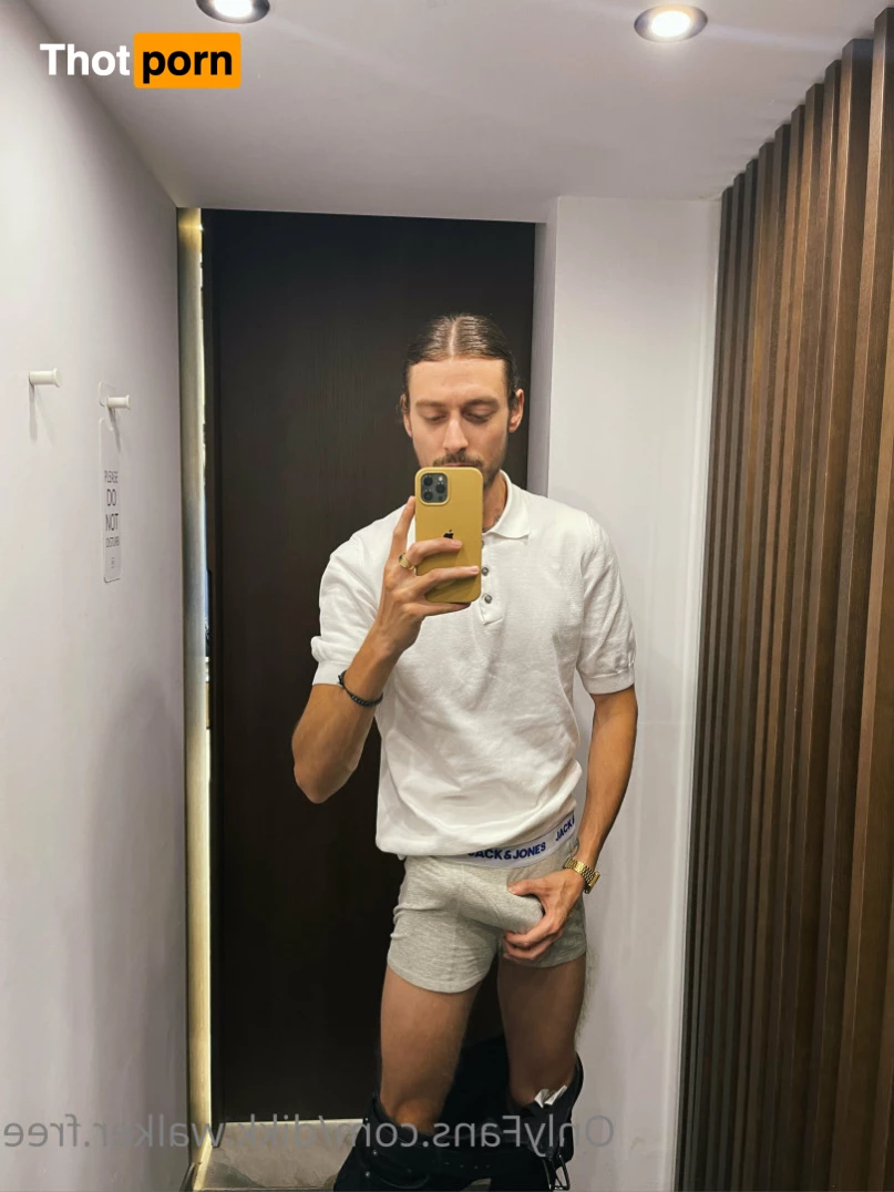 Dikk Walker FREE 5606251