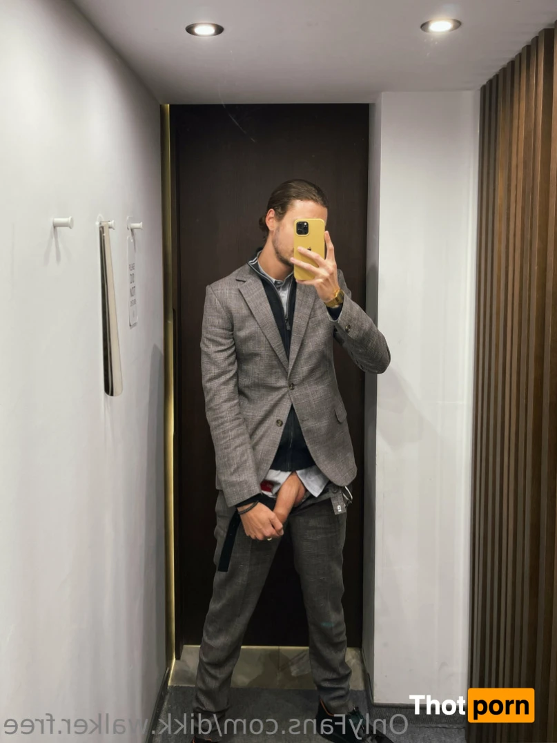 Dikk Walker FREE 14054999