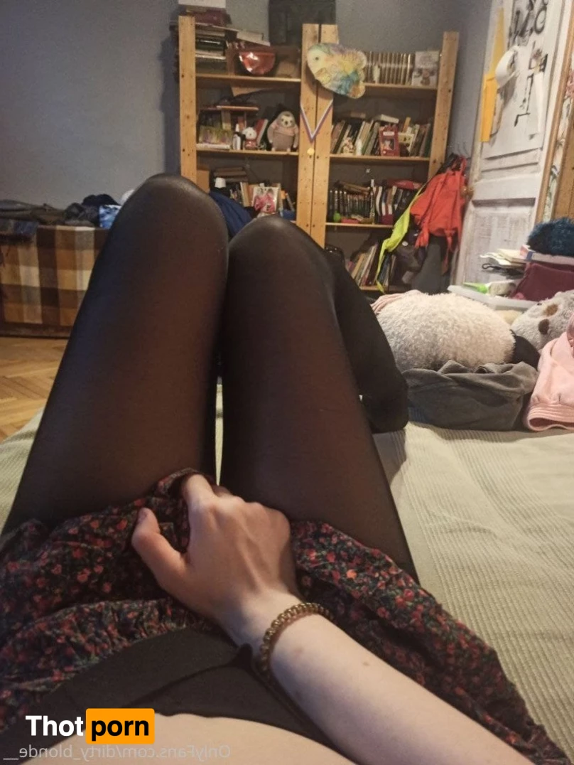 😈 👩‍🦳 Dirty  Blonde 👩‍🦳 😈 5100797