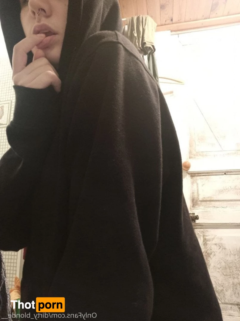 😈 👩‍🦳 Dirty  Blonde 👩‍🦳 😈 5101124