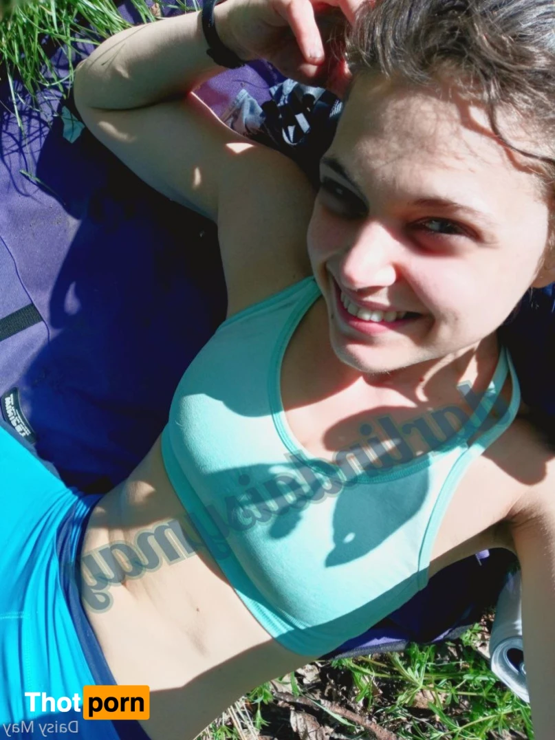 DoItWithDaisy 14365459