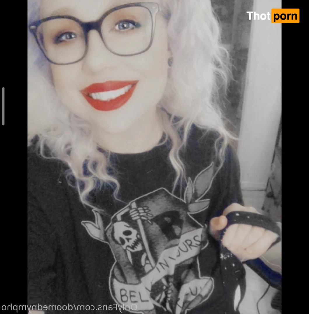 DoomedNympho 5082705