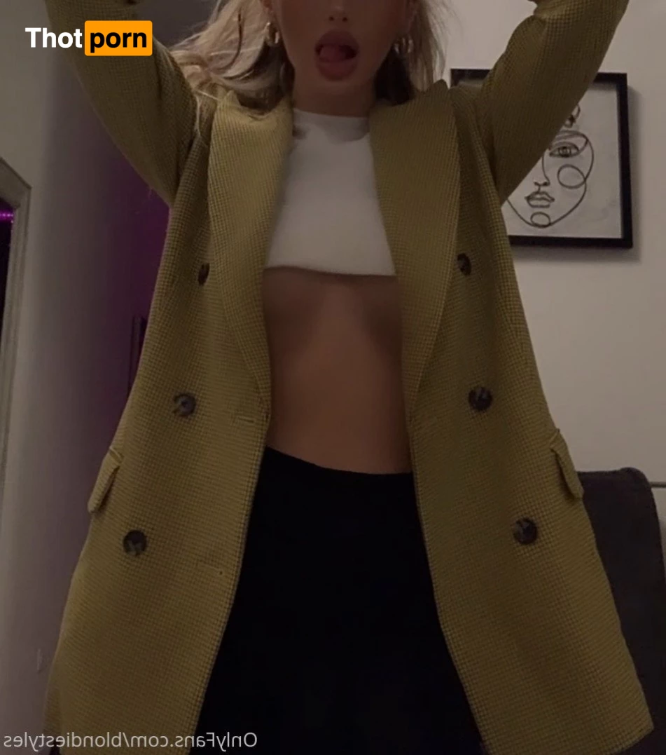 Blondie 💖 5095280