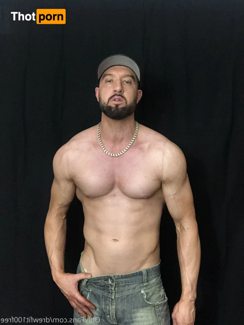 Your Fav 𝐃𝐀𝐃𝐃𝐘 𝐃𝐑𝐄𝐖😈🍆💦 5135642