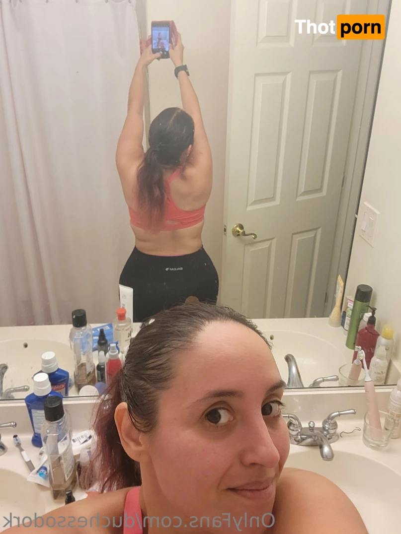 Nina Osegueda, Queen of Hell 🤘 5768436