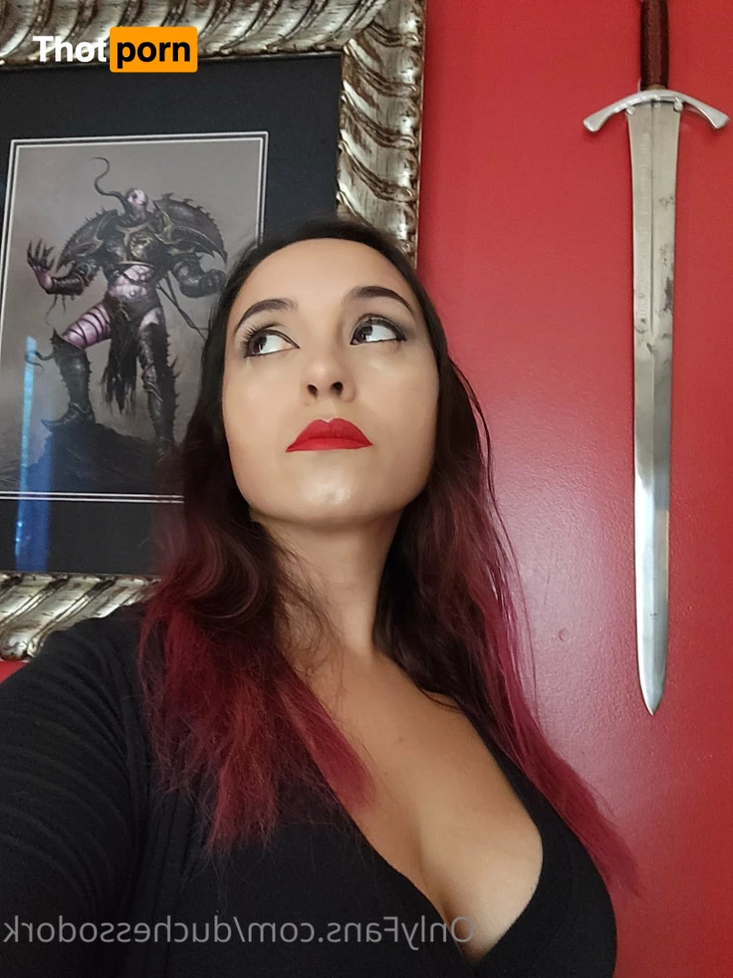 Nina Osegueda, Queen of Hell 🤘 5768466