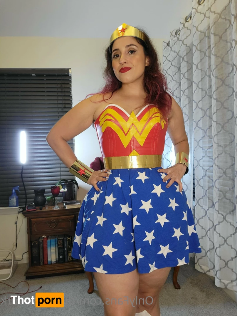 Nina Osegueda, Queen of Hell 🤘 5768486