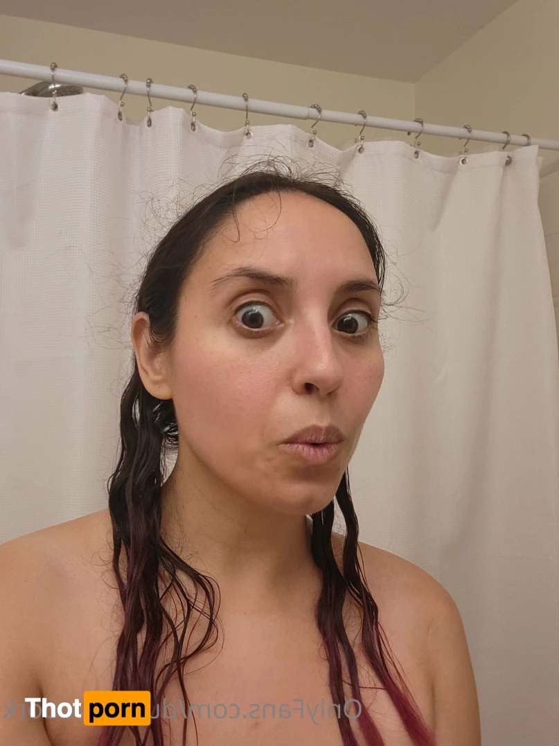 Nina Osegueda, Queen of Hell 🤘 5768556