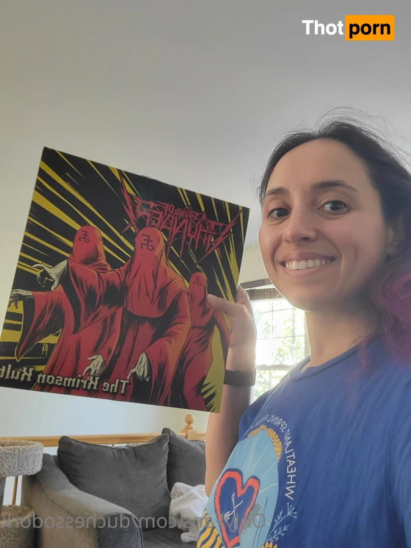 Nina Osegueda, Queen of Hell 🤘 5768567