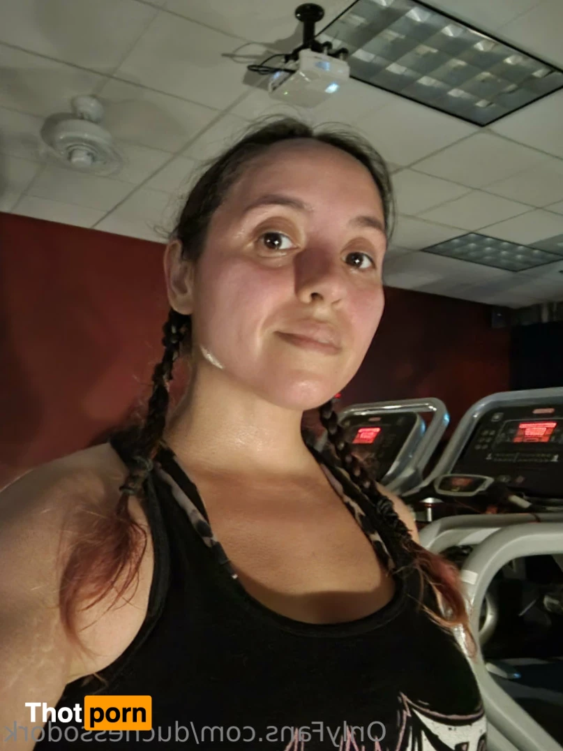 Nina Osegueda, Queen of Hell 🤘 5768586