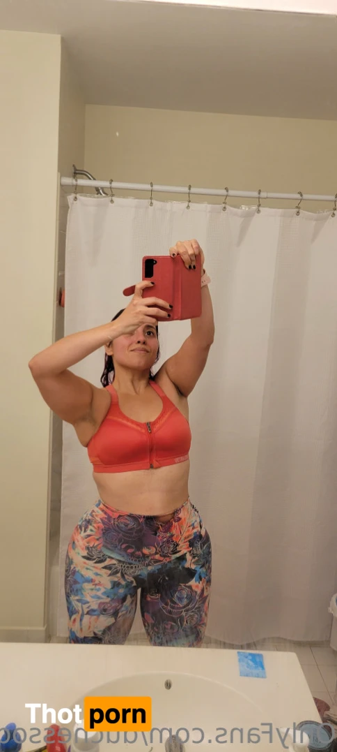 Nina Osegueda, Queen of Hell 🤘 13296559