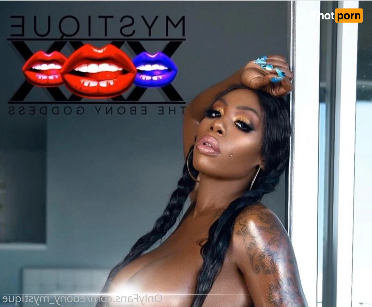 Ebony_mystique 14030393