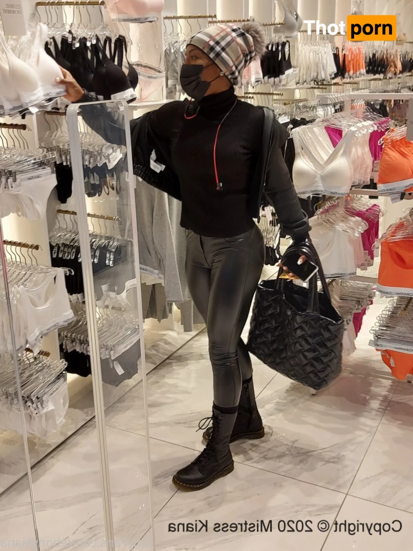 Mistress Kiana 5078584