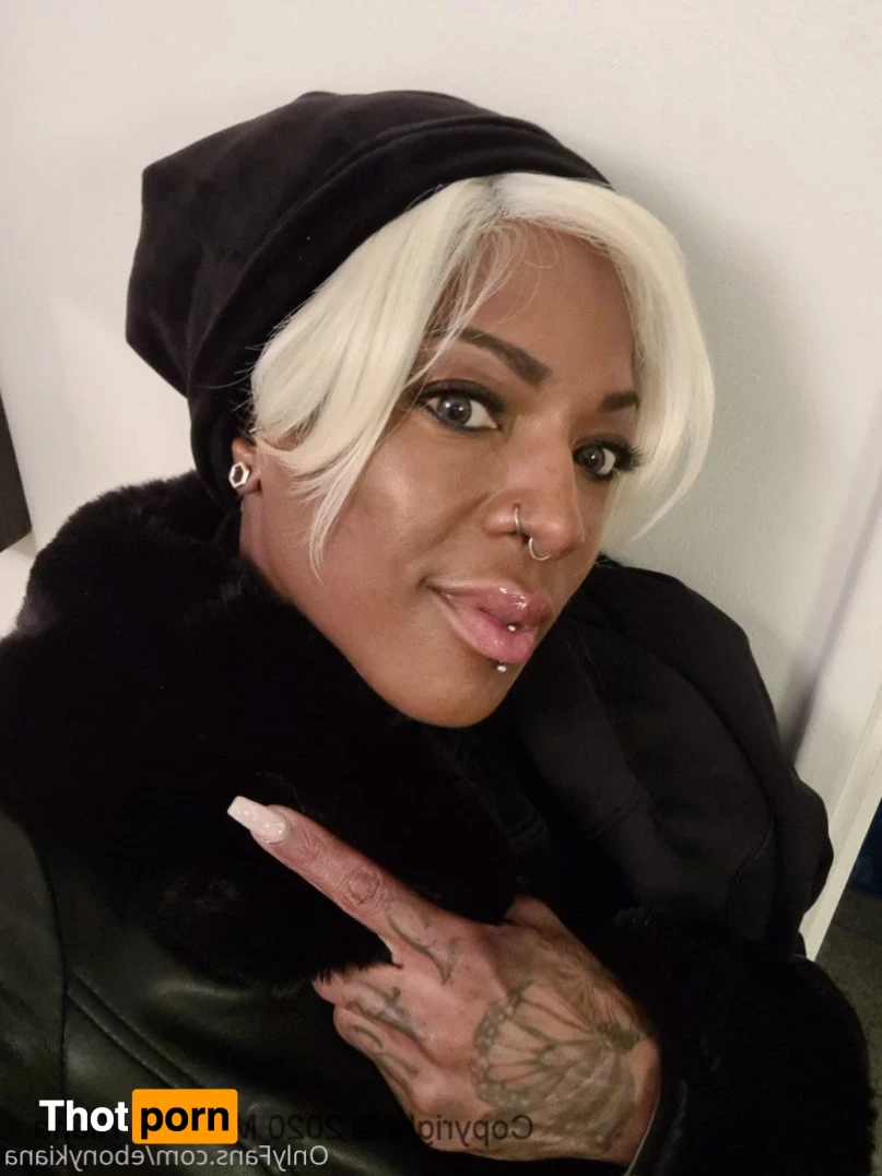 Mistress Kiana 5078737