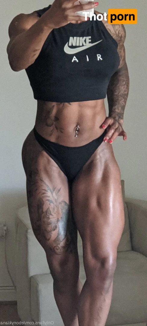 Mistress Kiana 5078745