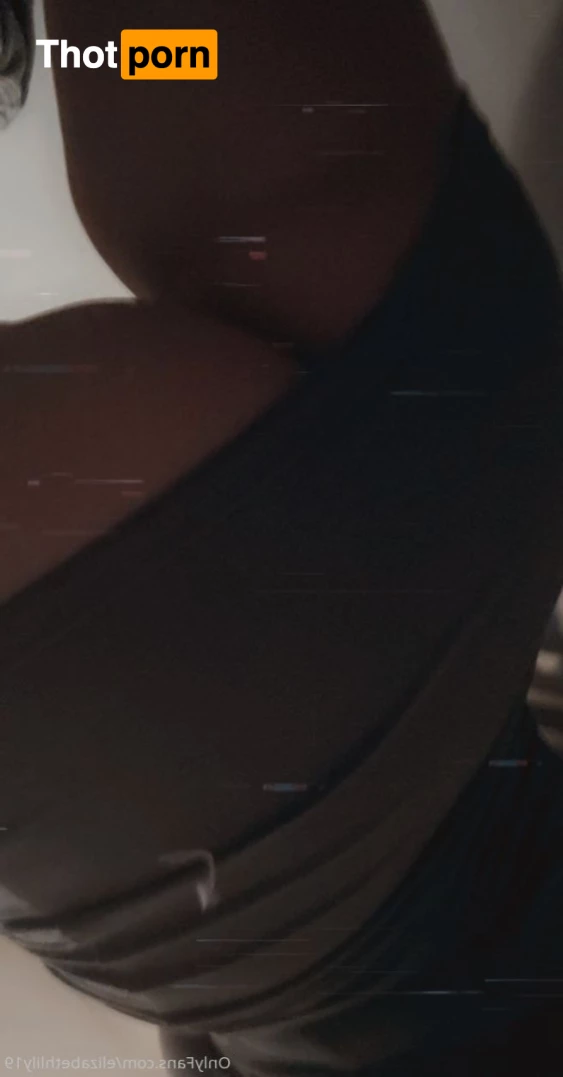 Elizabeth ✨ 5765835